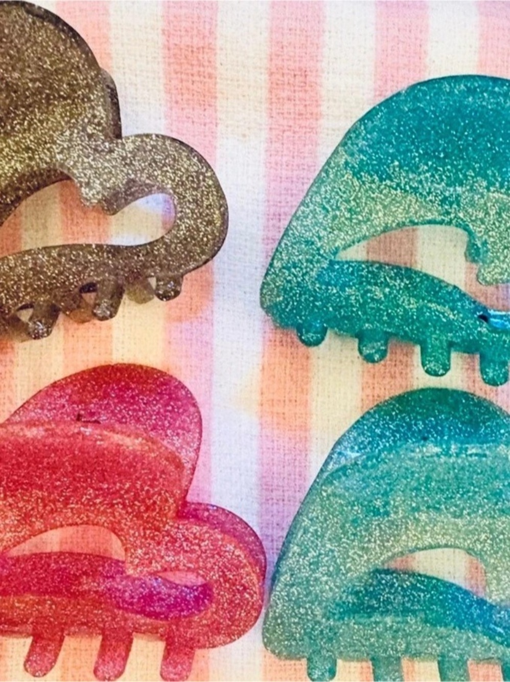 Glitter Claw Hair Clips in Pink & Green